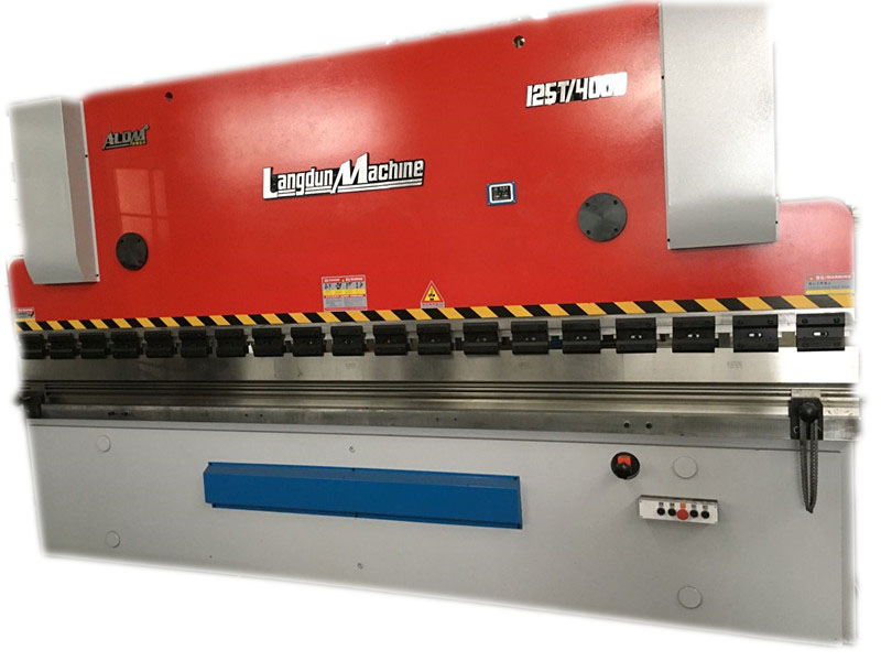 WC67Y數(shù)控液壓折彎機(jī)