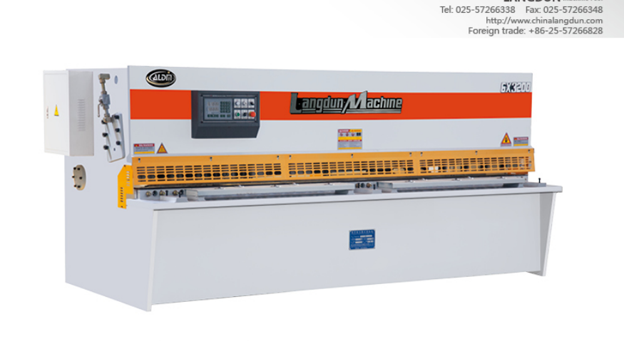 QC12K 6mm2500mm擺式剪板機(jī)