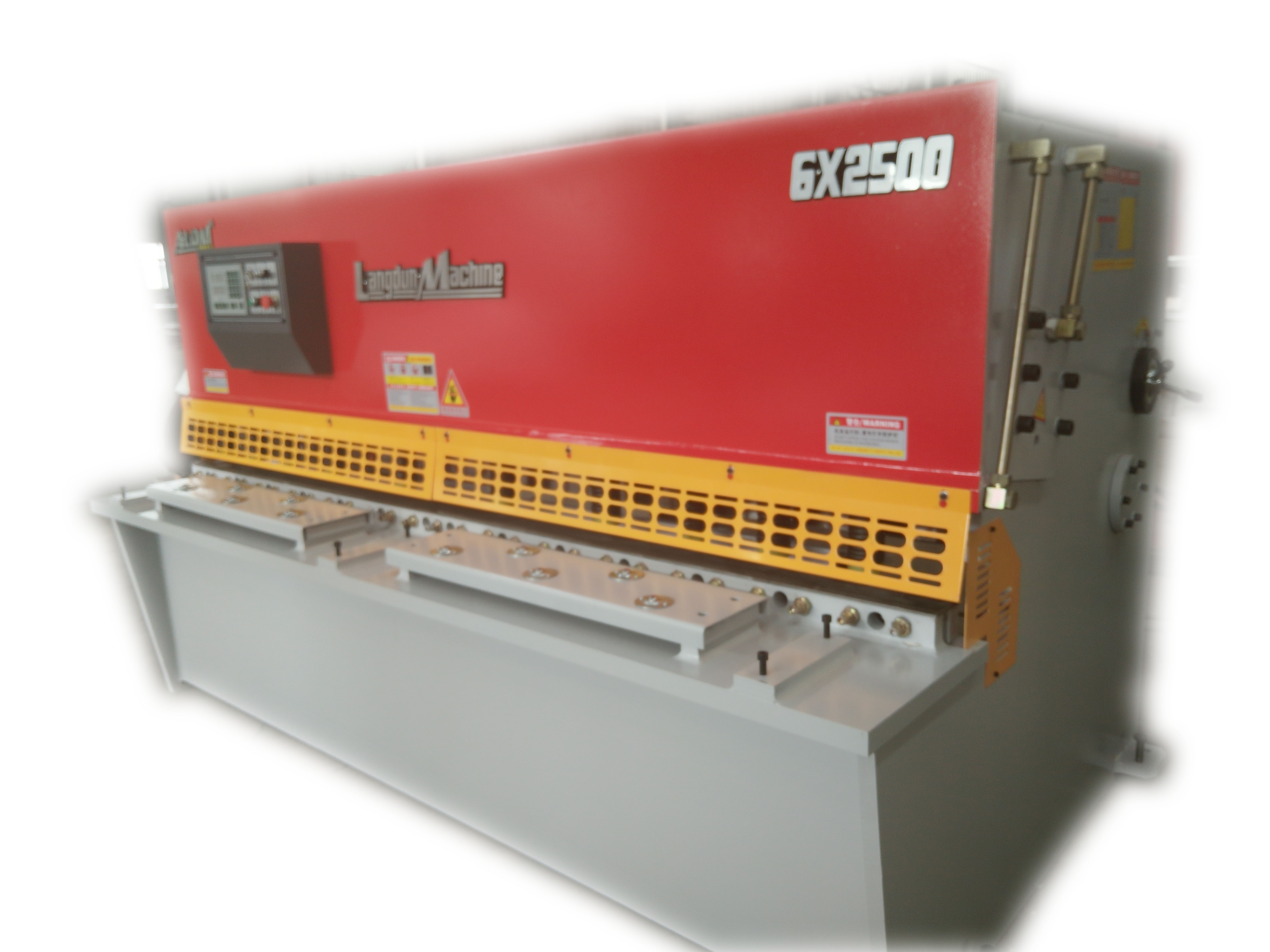 QC12K 6mm2500mm擺式剪板機(jī)